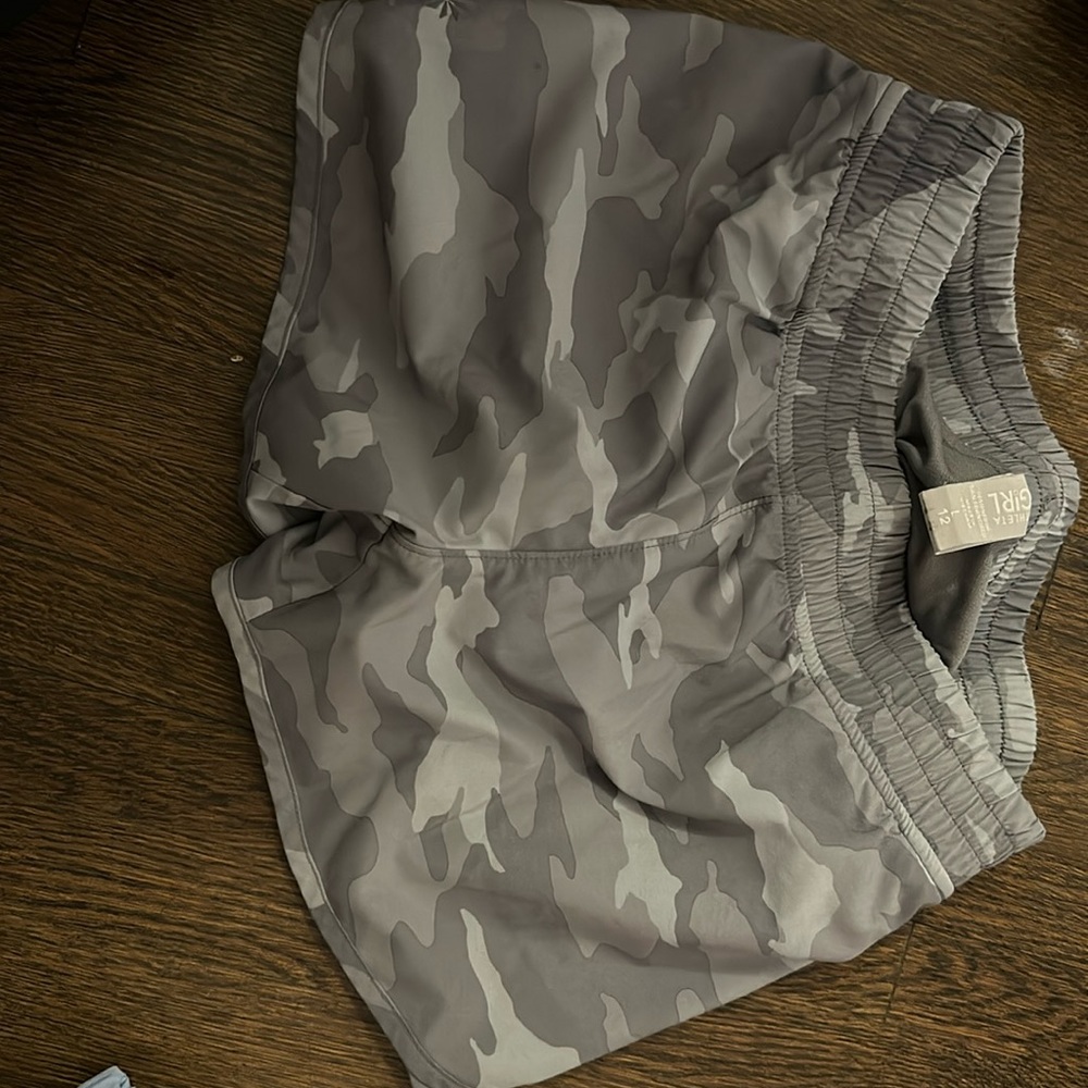 Athleta girl camo gray shorts. Size L (12)